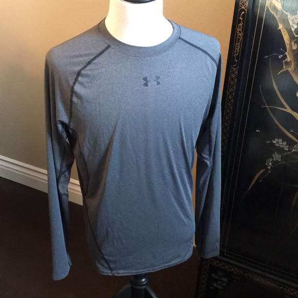 Under Armour compression shirt - Picture 1 of 7